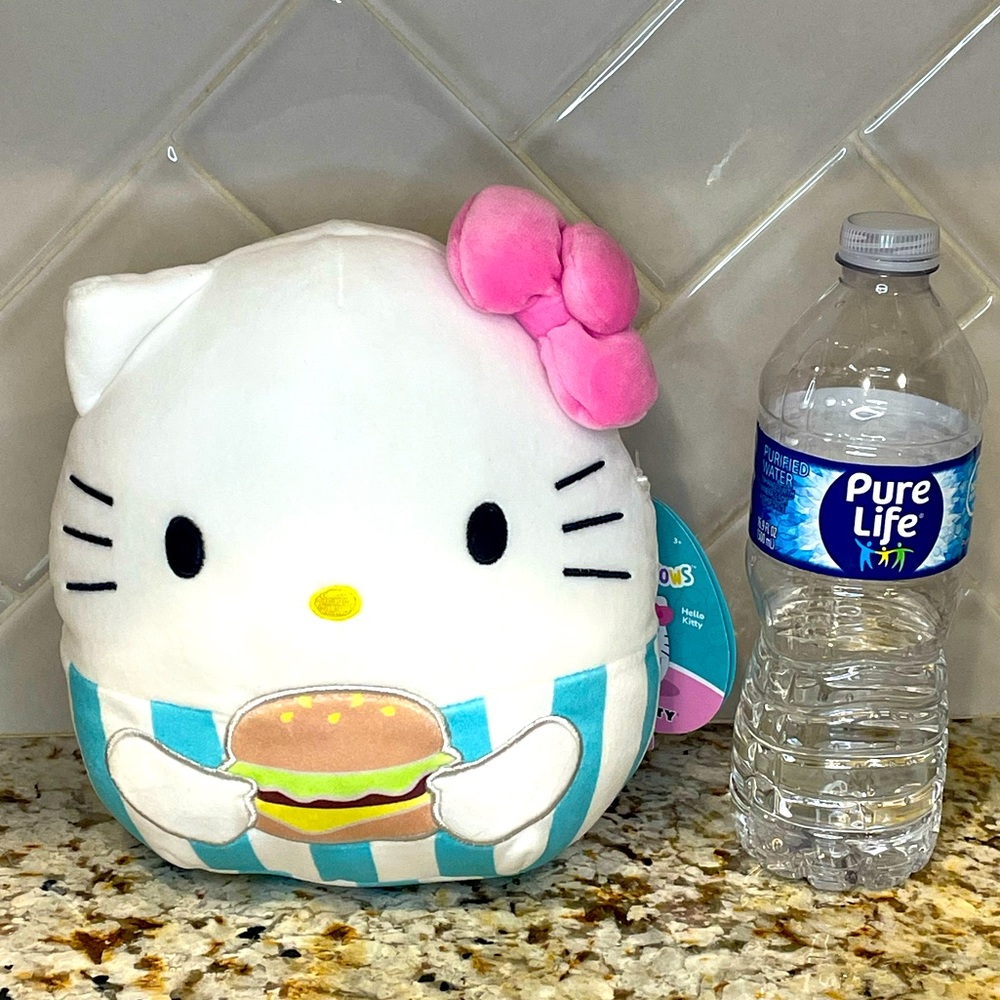 Squishmallows Hello Kitty